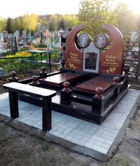 Гранитный памятник в Бердичеве