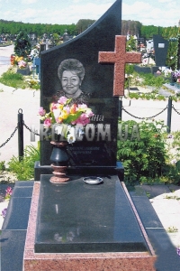 Памятник из гранита