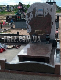 Гранитный памятник в Броварах
