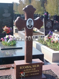 Крест из гранита
