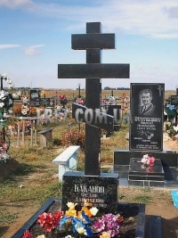 Крест на могиле