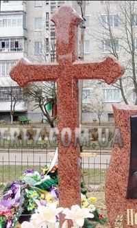 Крест на могиле