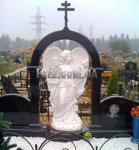 Памятник с ангелом